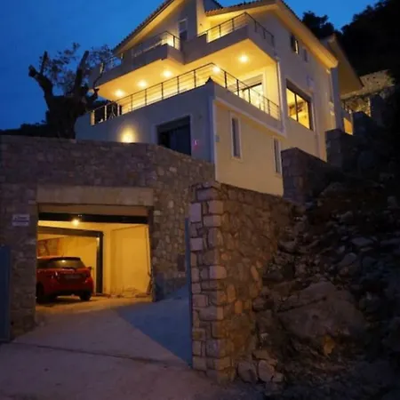 Amorosa Holiday home